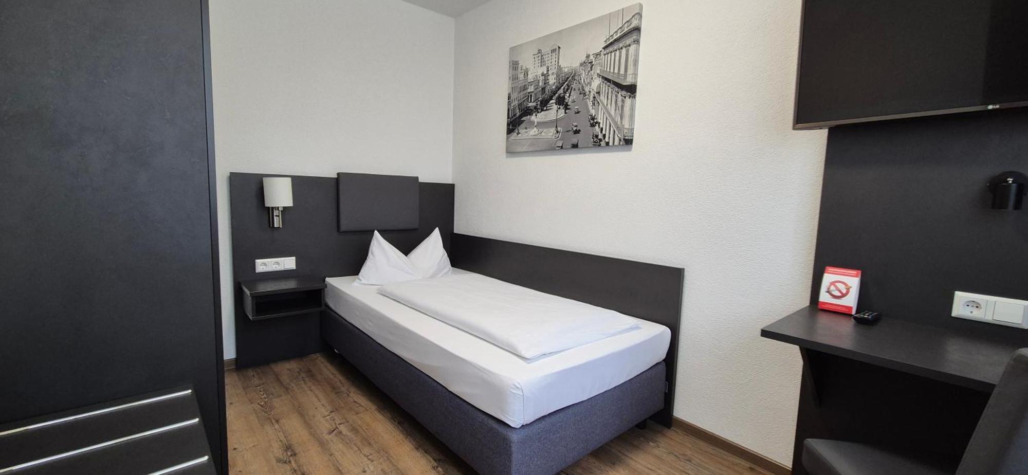 Melvi Hotel Göppingen Eksteriør bilde