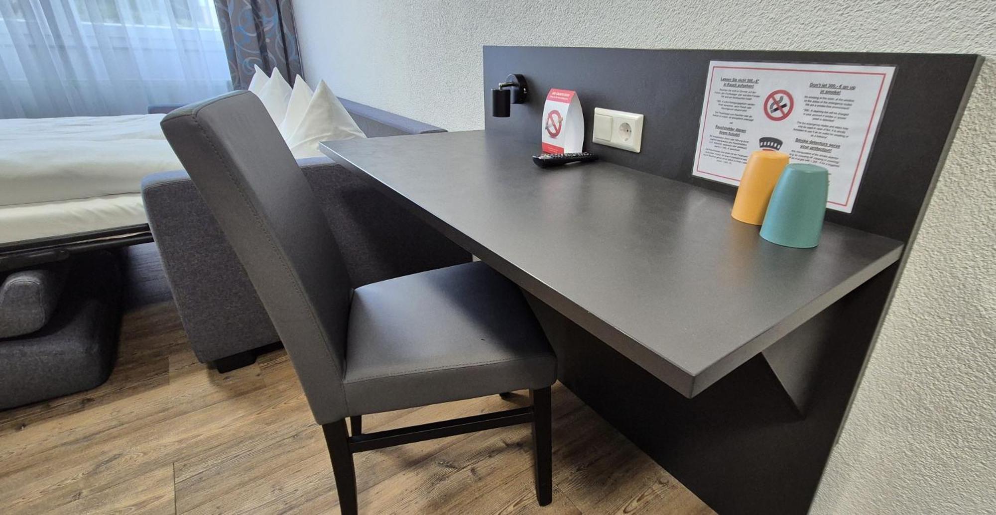 Melvi Hotel Göppingen Eksteriør bilde