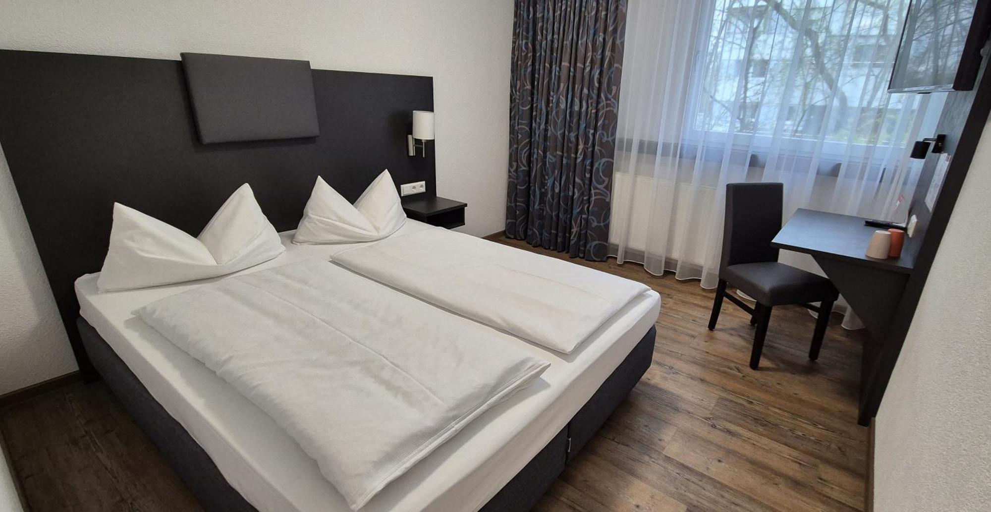 Melvi Hotel Göppingen Eksteriør bilde