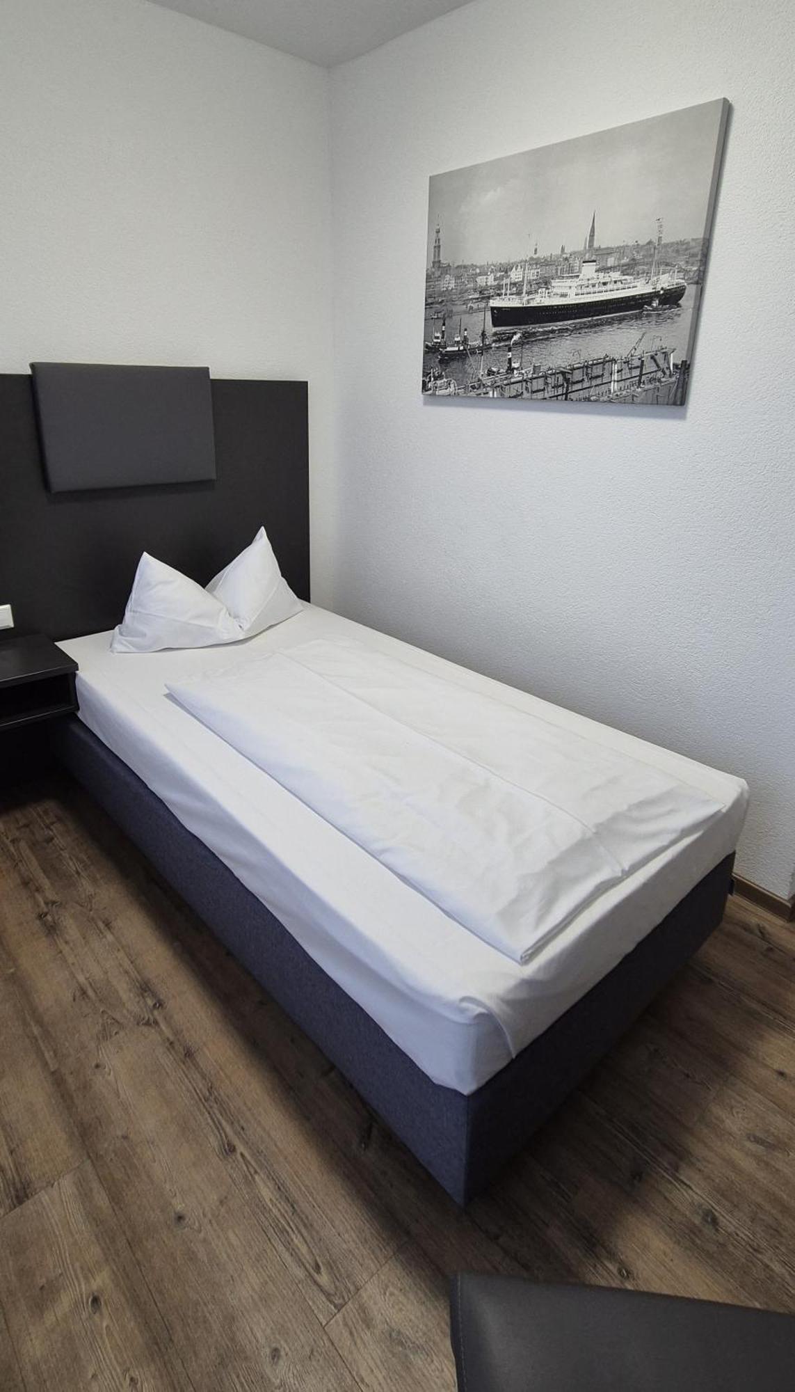 Melvi Hotel Göppingen Eksteriør bilde
