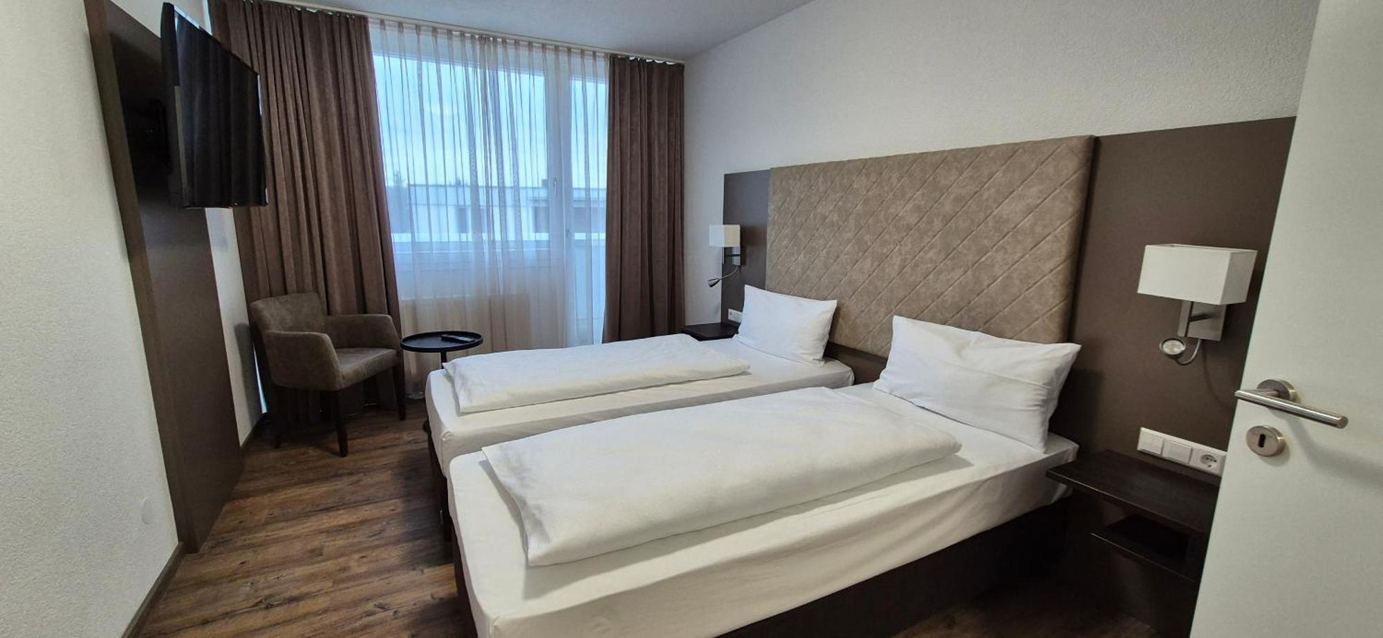 Melvi Hotel Göppingen Eksteriør bilde